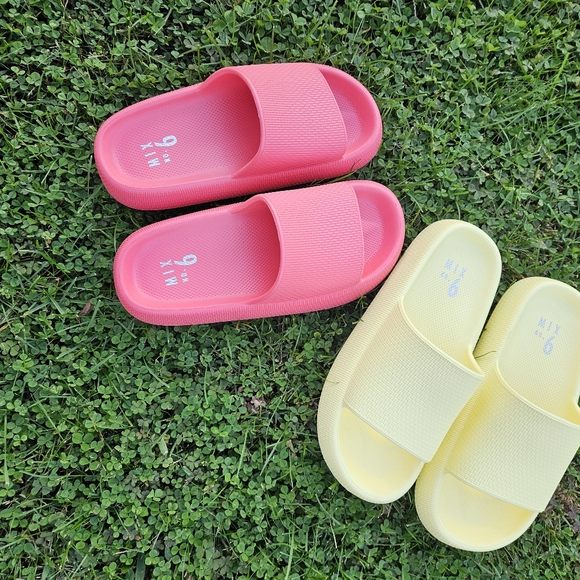 Mix No6  Slide Sandals - Coral and Yellow Nwt - Picture 1 of 8